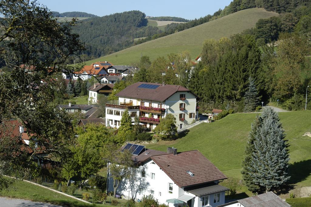Genießerpension Dopler - Zur schönen Au Bad Schönau Exterior foto